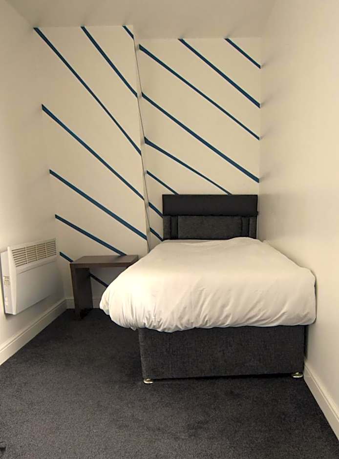 OYO Victoria Apartments