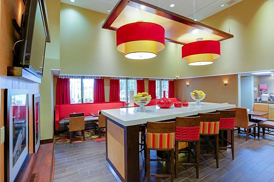 Hampton Inn By Hilton Chester