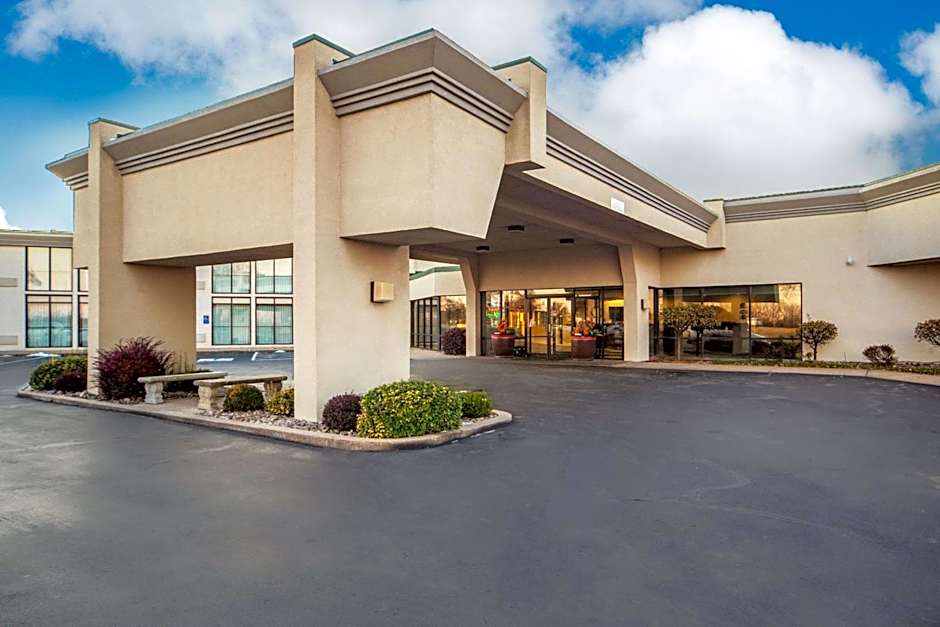 Quality Inn and Conference Center I-80 Grand Island