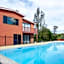 Riverview Motor Inn