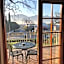 Oak Tree Lodge