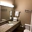 Americas Best Value Inn & Suites Gun Barrel City