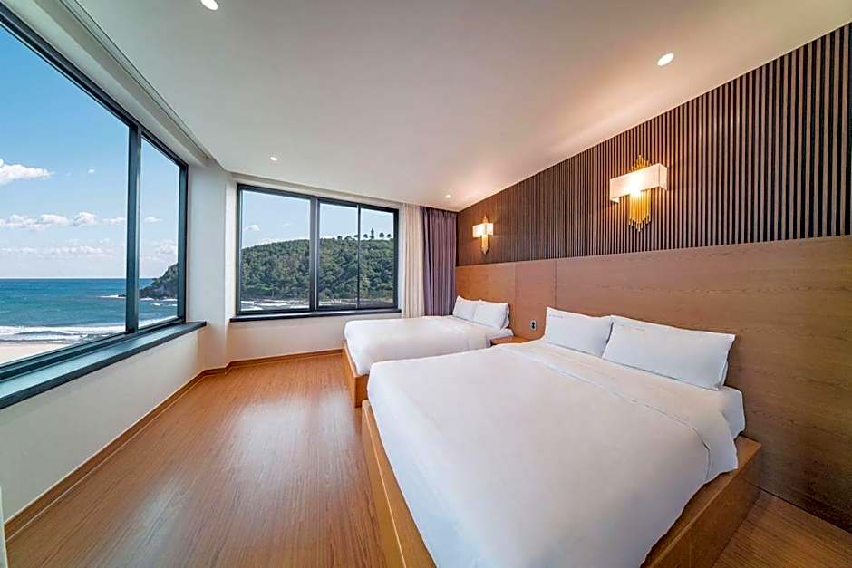 Two Y Hotel