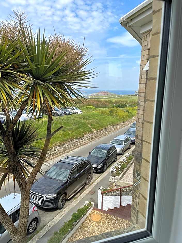 Breakers Guest House