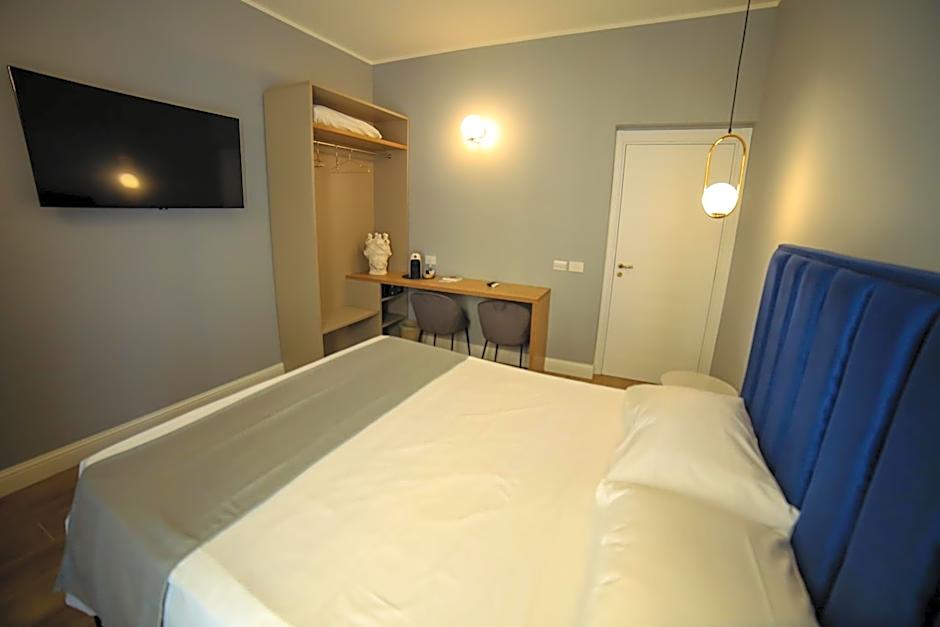Krysos Luxury Rooms