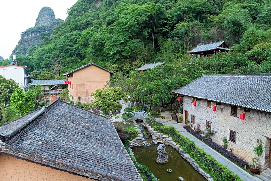 Yangshuo Ancient Garden Boutique Hotel-Free pick up from Airport or TS for 4 nights or more