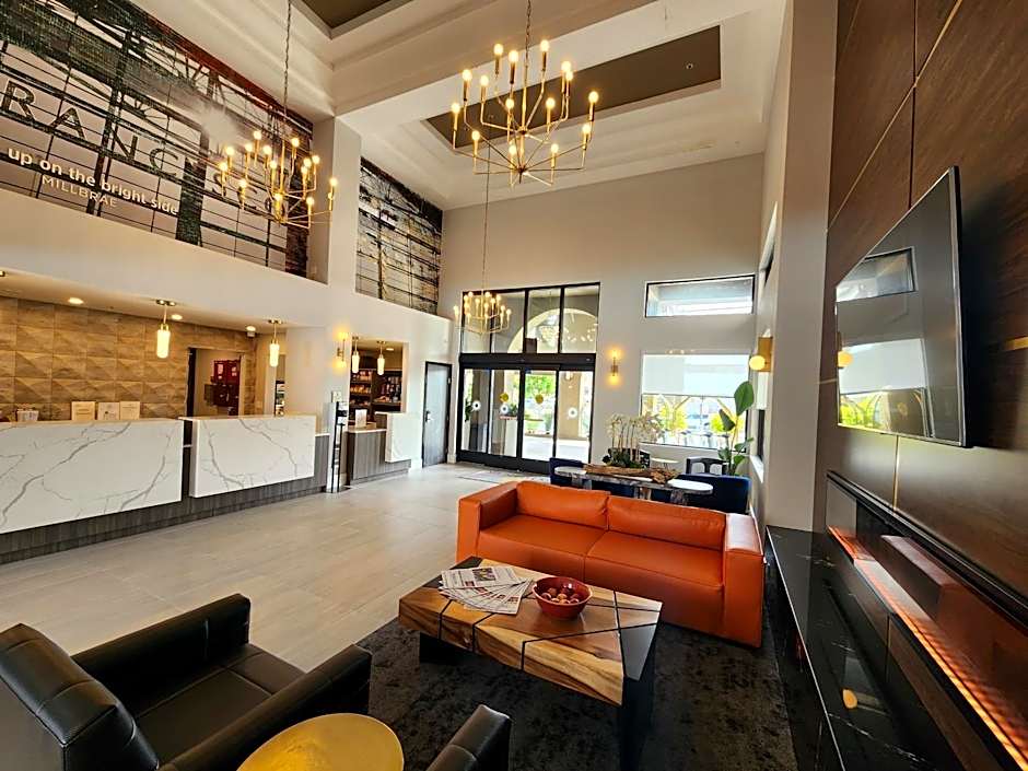 La Quinta Inn & Suites by Wyndham San Francisco Airport West