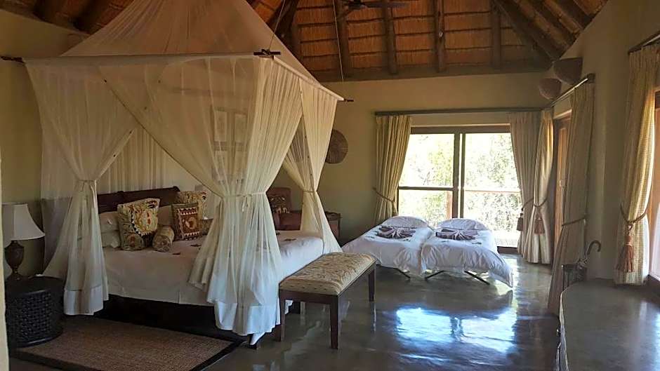 Motswiri Private Safari Lodge