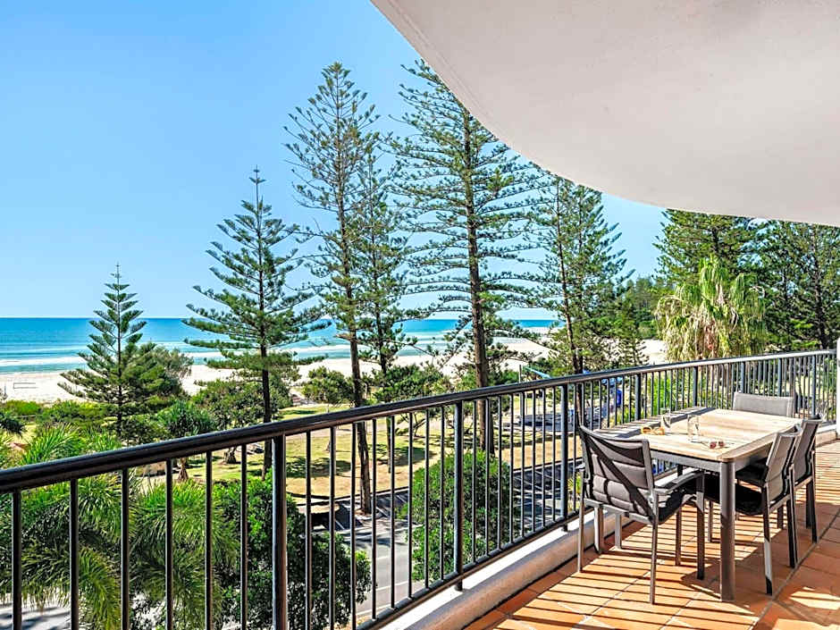 Mantra Coolangatta Beach