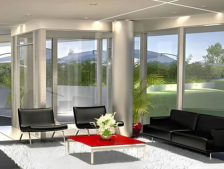 Arenas del Mar Apartments