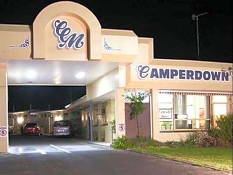 Deluxe Queen Room with Spa Bath