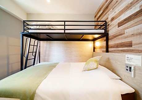 Standard Twin Room - Non-Smoking