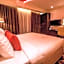 Carnelian Muscat - Airport Hotel