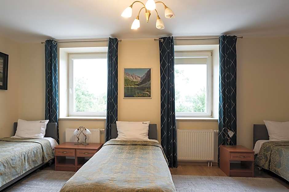 HOTEL I RESTAURACJA BROCHÓW