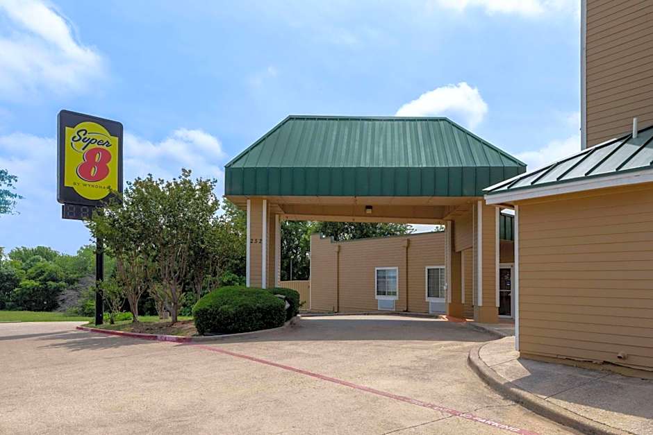 Super 8 by Wyndham Garland/Rowlett/East Dallas Area