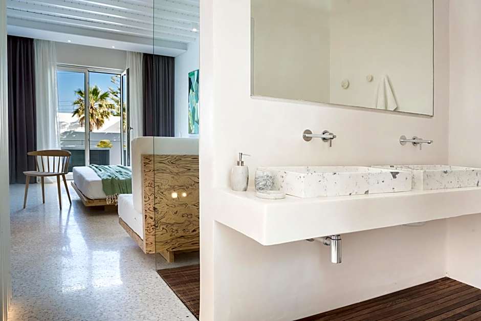 Mykonos Dove Beachfront Hotel