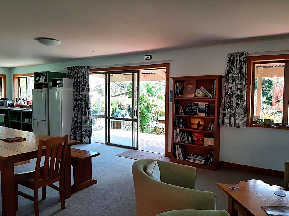 Eden's Edge Lodge
