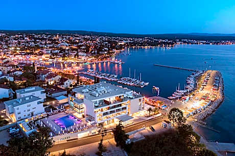 Luxury Hotel Riva