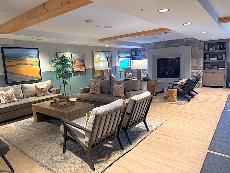 Sweetwater Lift Lodge