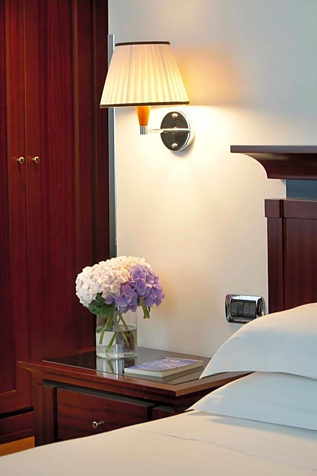 Starhotels Excelsior