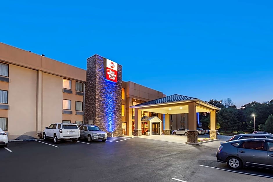 Best Western Plus Poconos Hotel