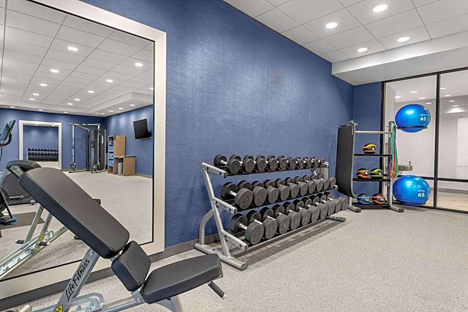 Home2 Suites by Hilton Indianapolis North at Intech Park