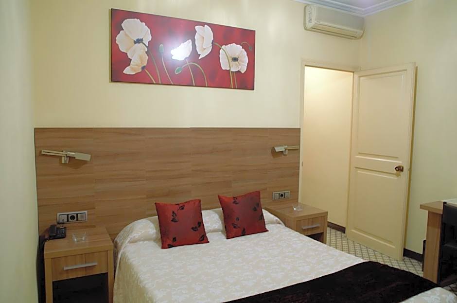 Hotel Suís