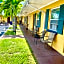 Glades Motel - Naples