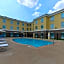 Holiday Inn Express and Suites Houston NW Tomball