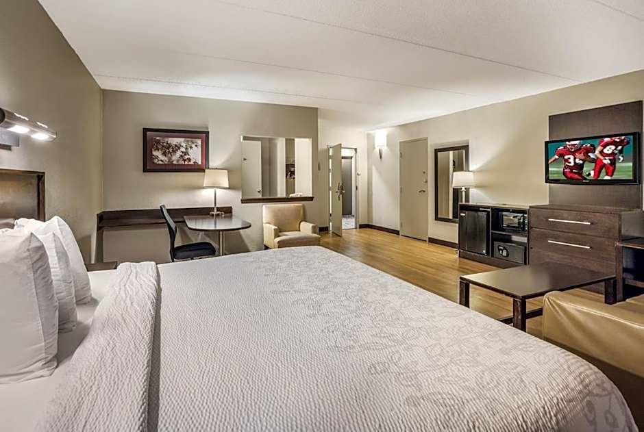 Red Roof PLUS+ Boston - Woburn/Burlington