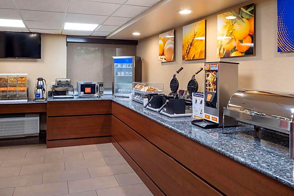 Comfort Inn Edison