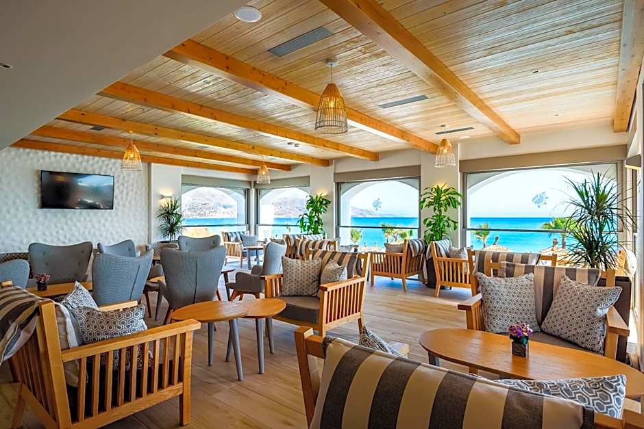 Solimar White Pearl - Adults Only