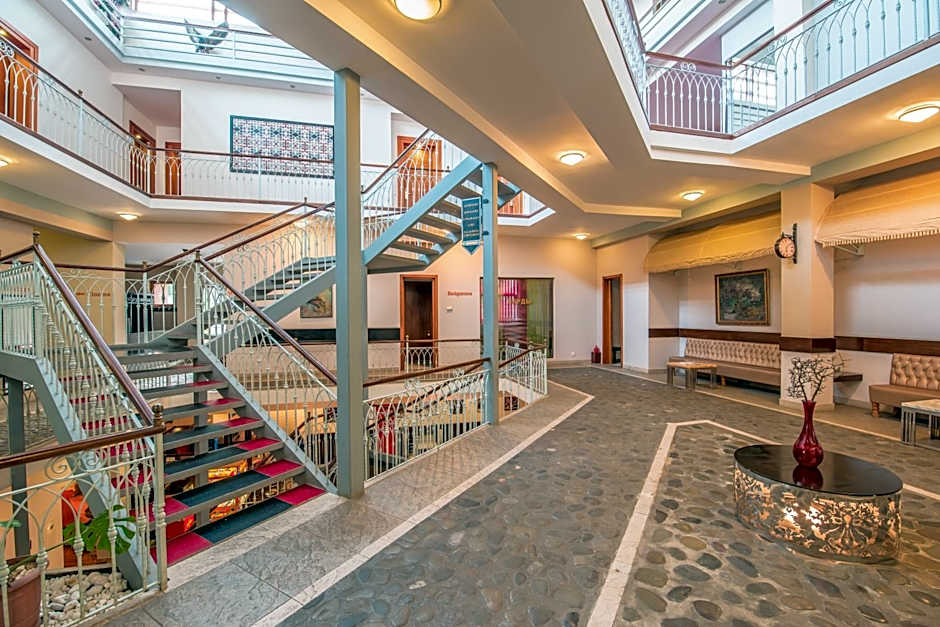 Kopala Tskneti Hotel