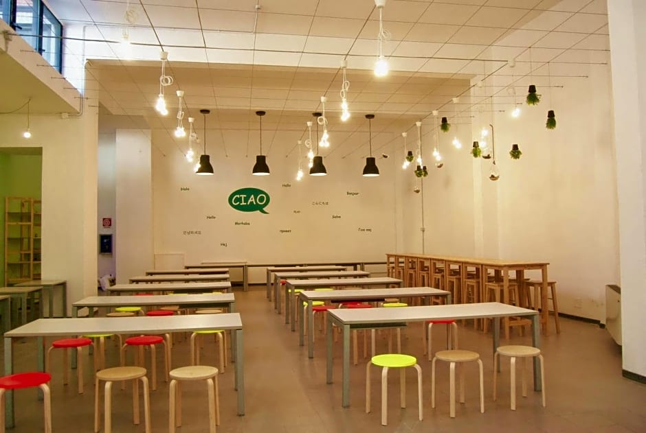 Mio Hostel