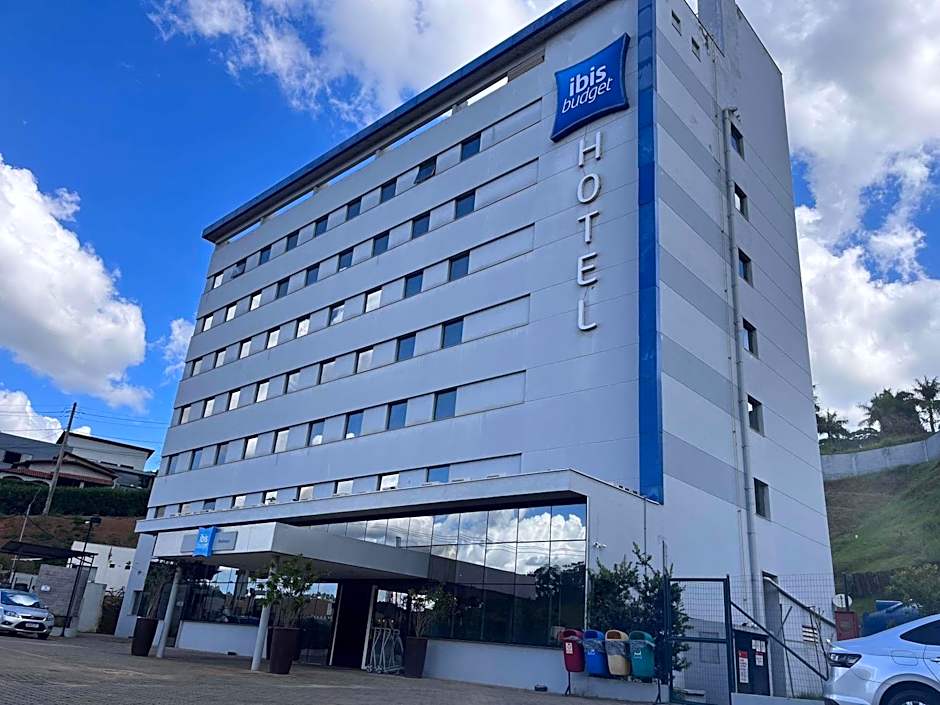 ibis budget Manhuacu