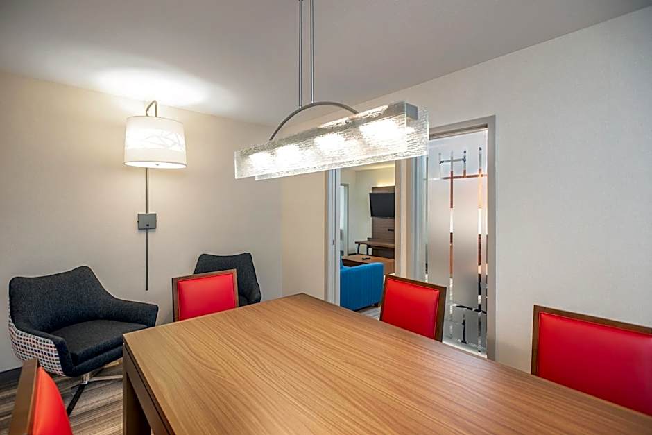 Holiday Inn Express Hotel & Suites Medicine Hat Transcanada Hwy 1 By IHG