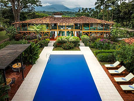 Hacienda Bambusa