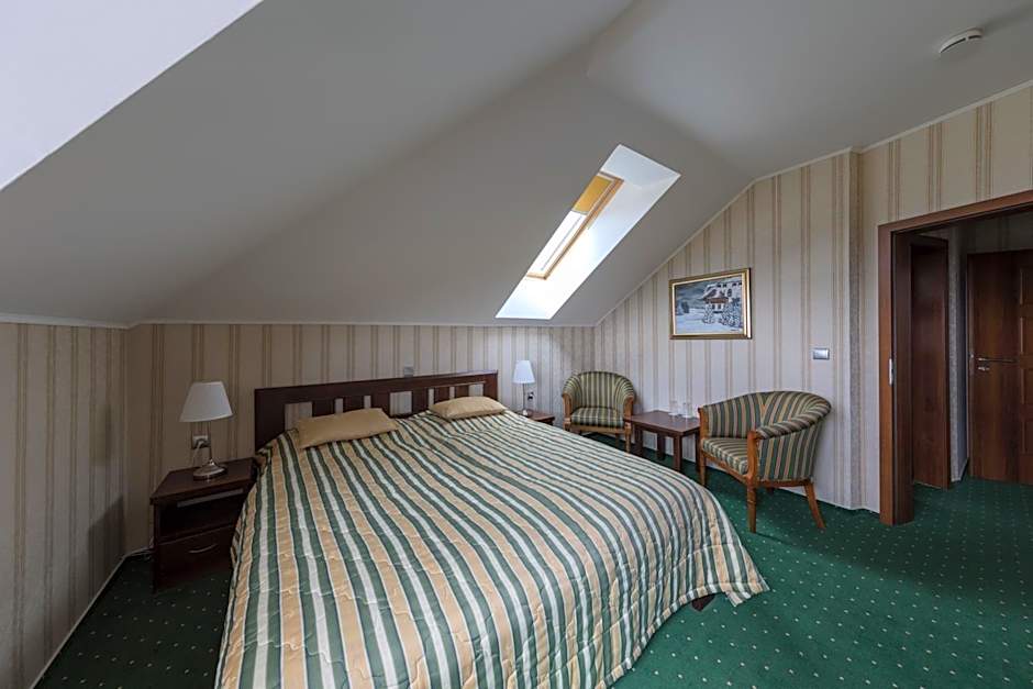 Hotel Krušnohorský Dvůr