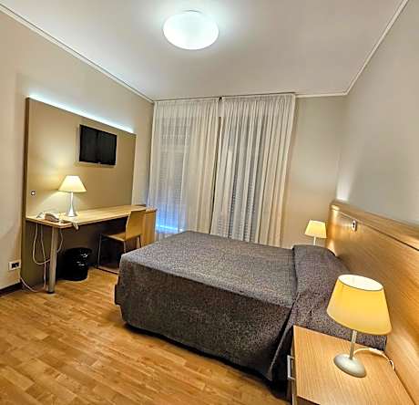 Classic Quadruple Room