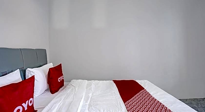 OYO LIFE 91594 Bungah Residence Syariah