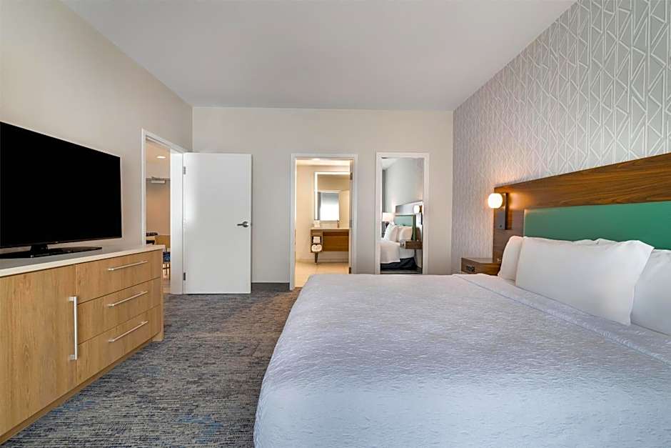 Home2 Suites By Hilton Dallas Addison