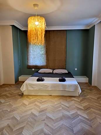 King Room with Garden View