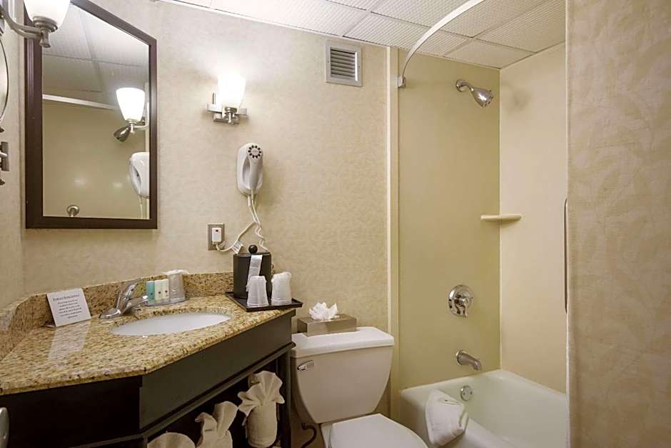 Exton Hotel and Conference Center