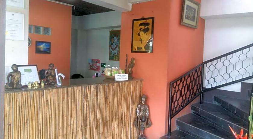 Antonios Pension House