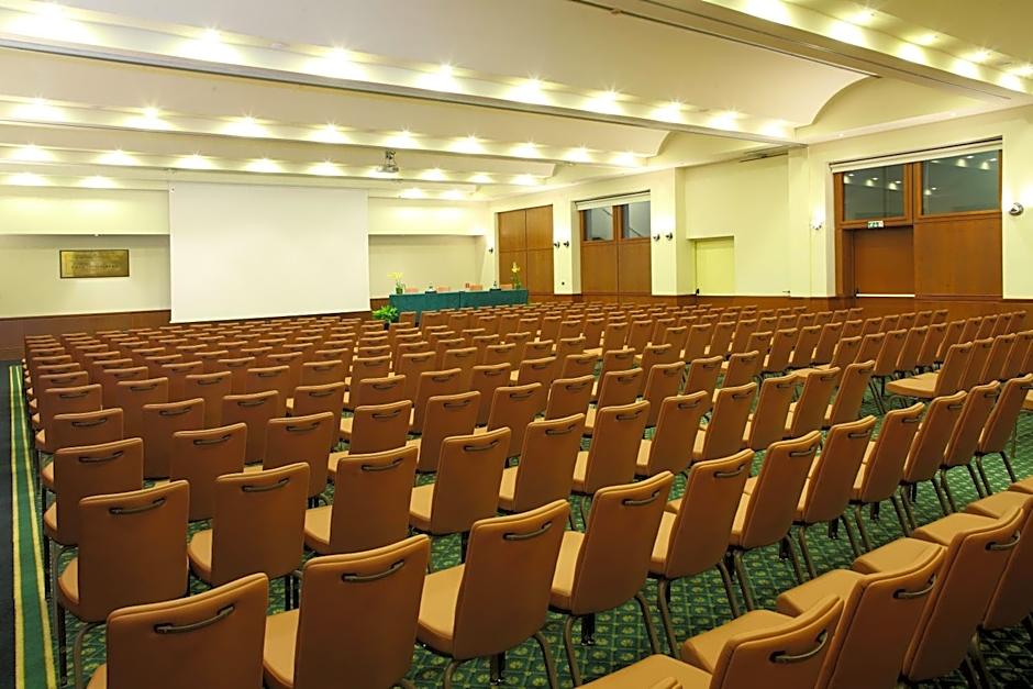 Starhotels Business Palace