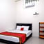 RedDoorz near Alun Alun Magelang 2