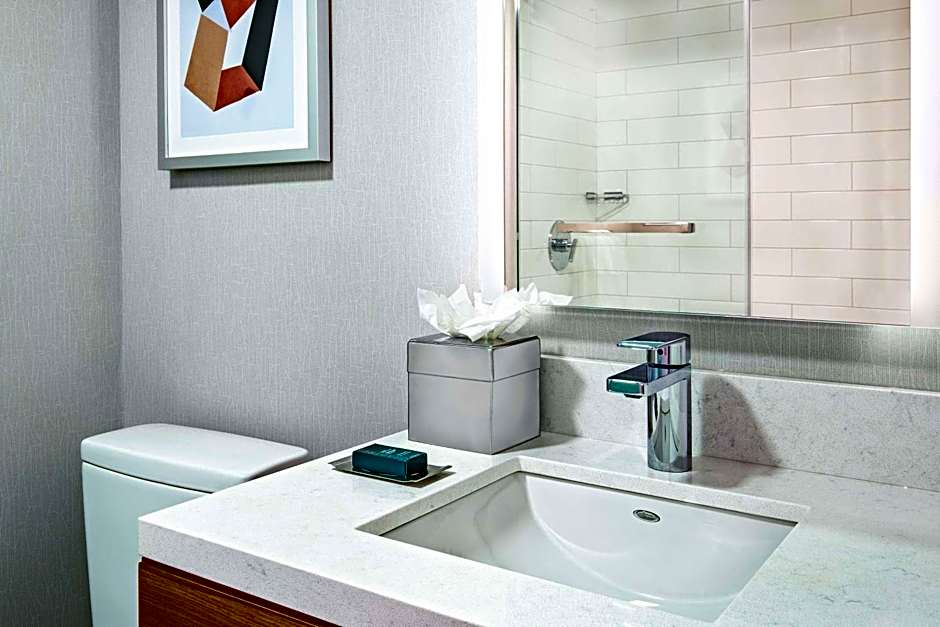 DoubleTree By Hilton Hotel Boston/Westborough