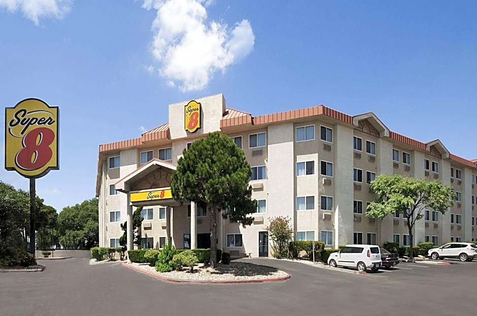 Photo 1 of 50 of Super 8 by Wyndham Austin North/University Area