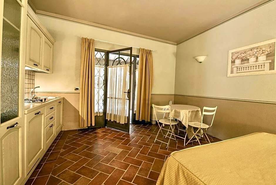 ISA-Residence with swimming-pool in Monteverdi Marittimo