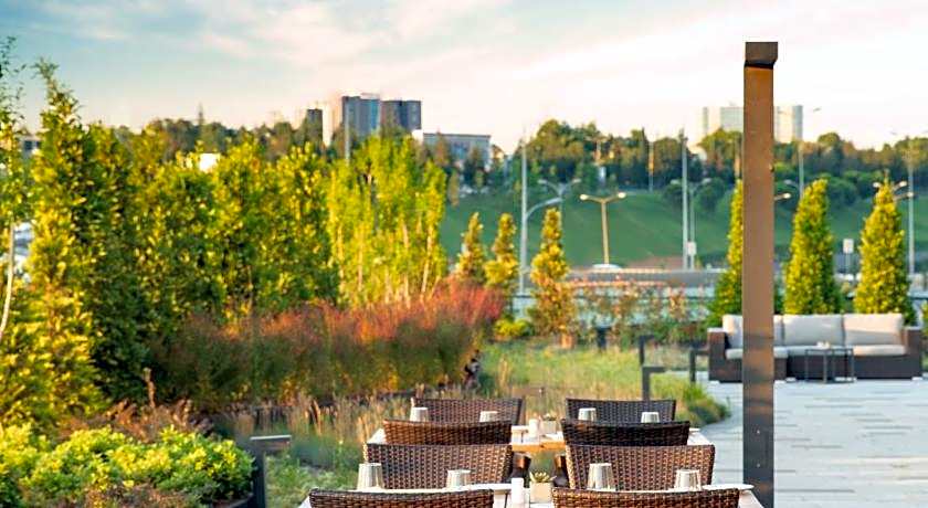 Centro Westside by Rotana